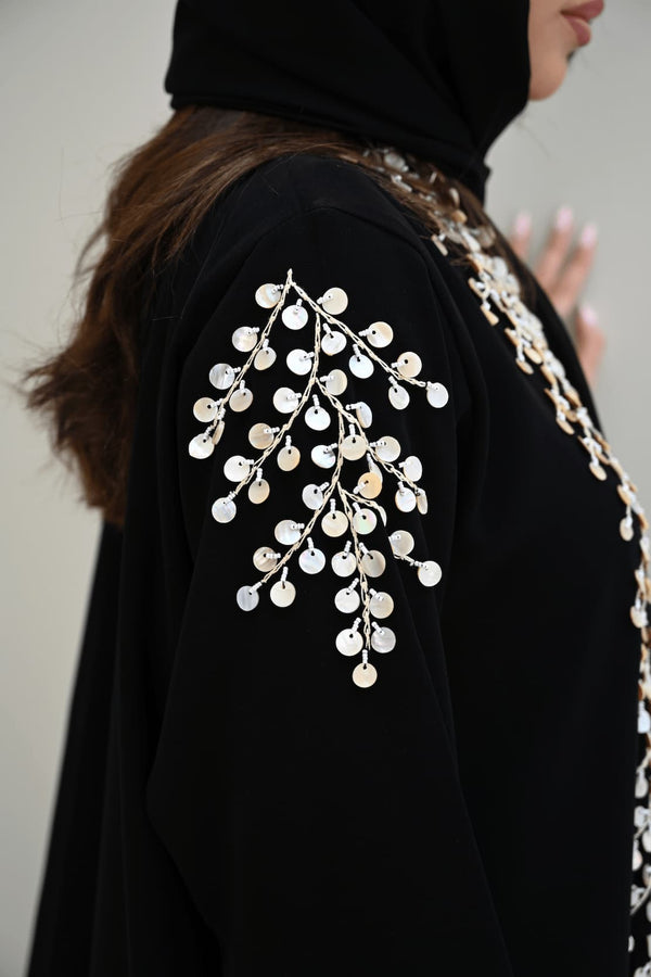 Minimalistic Abayas