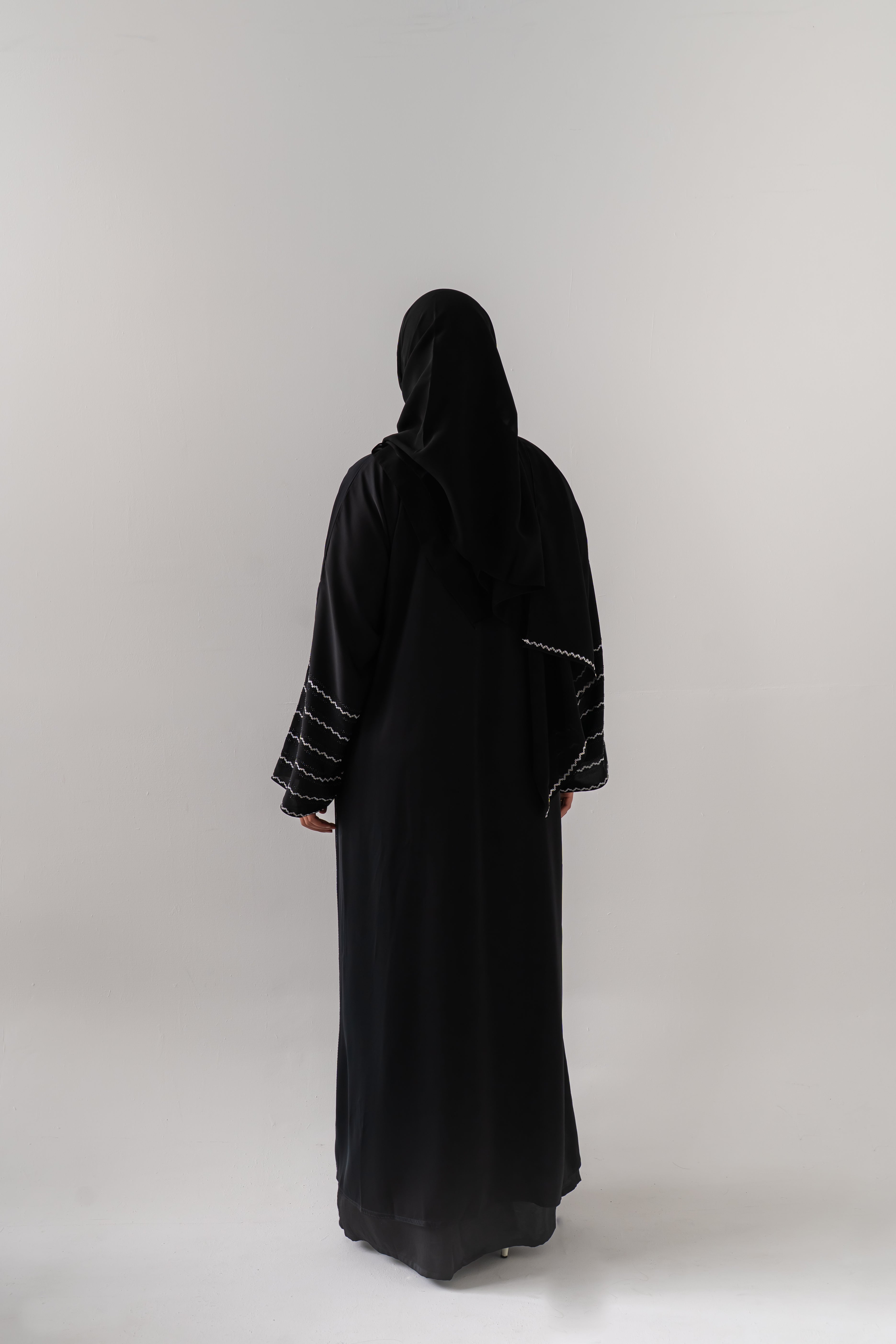 The Noir Cascade Abaya | Crystal Thread Edition