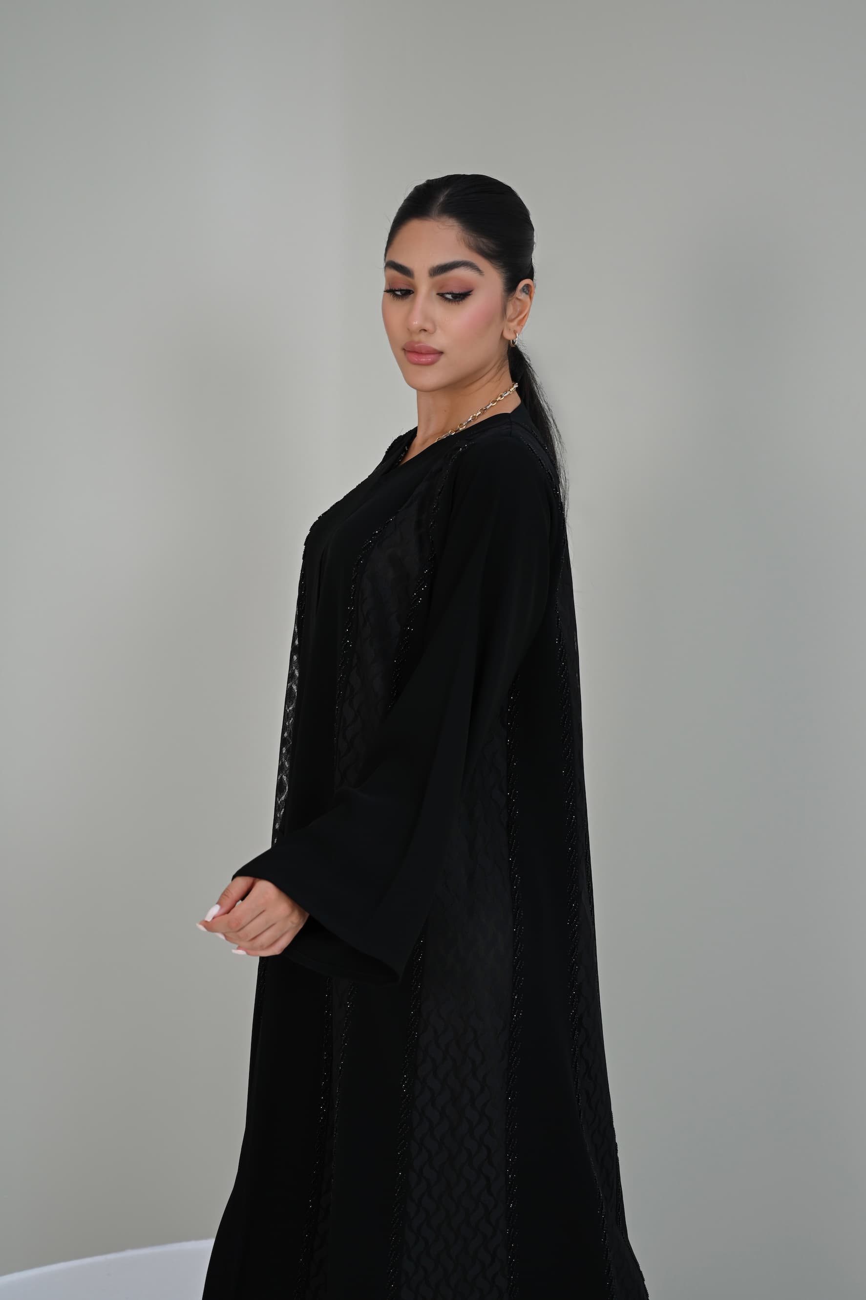 SHAFĀFA Abaya