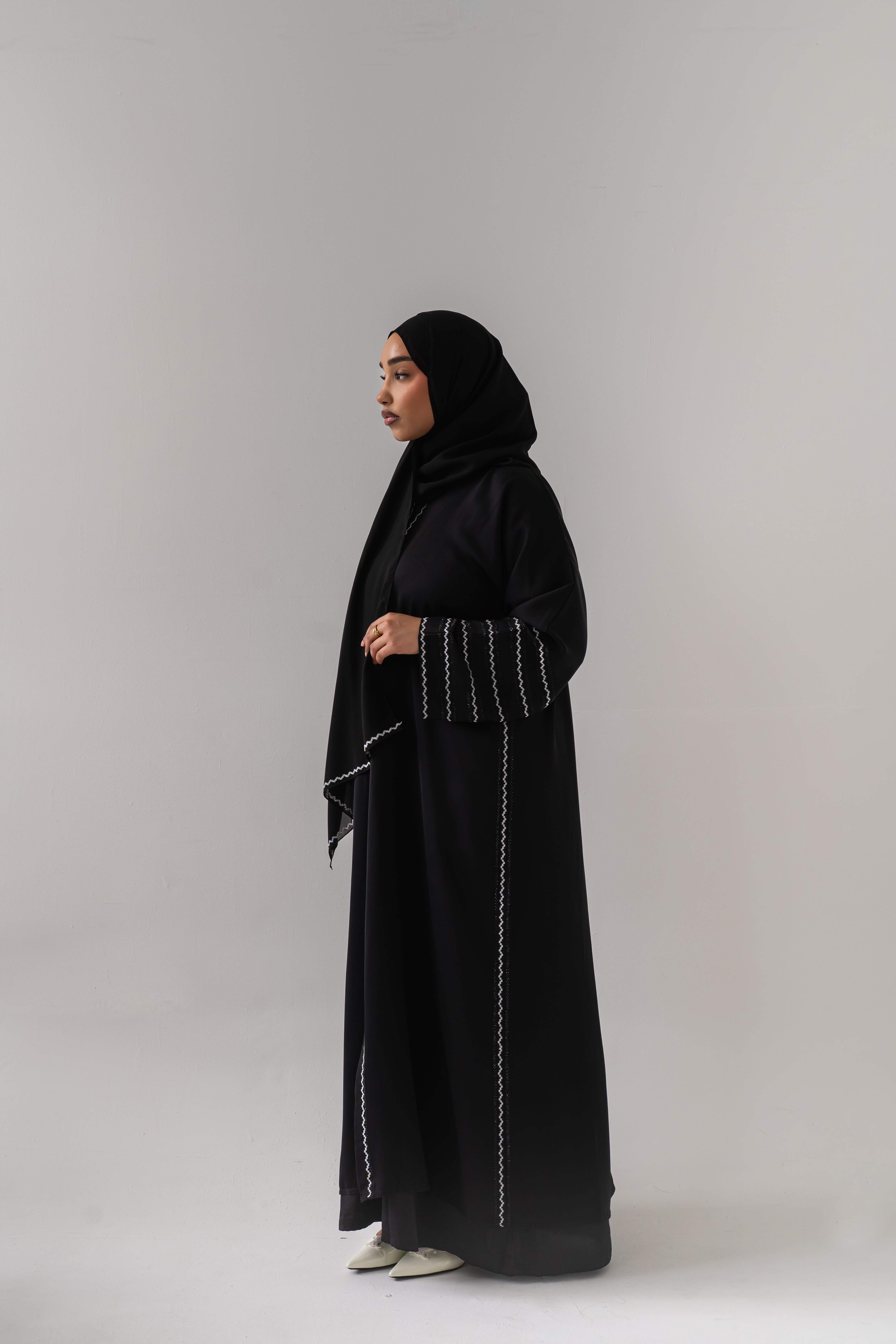 The Noir Cascade Abaya | Crystal Thread Edition