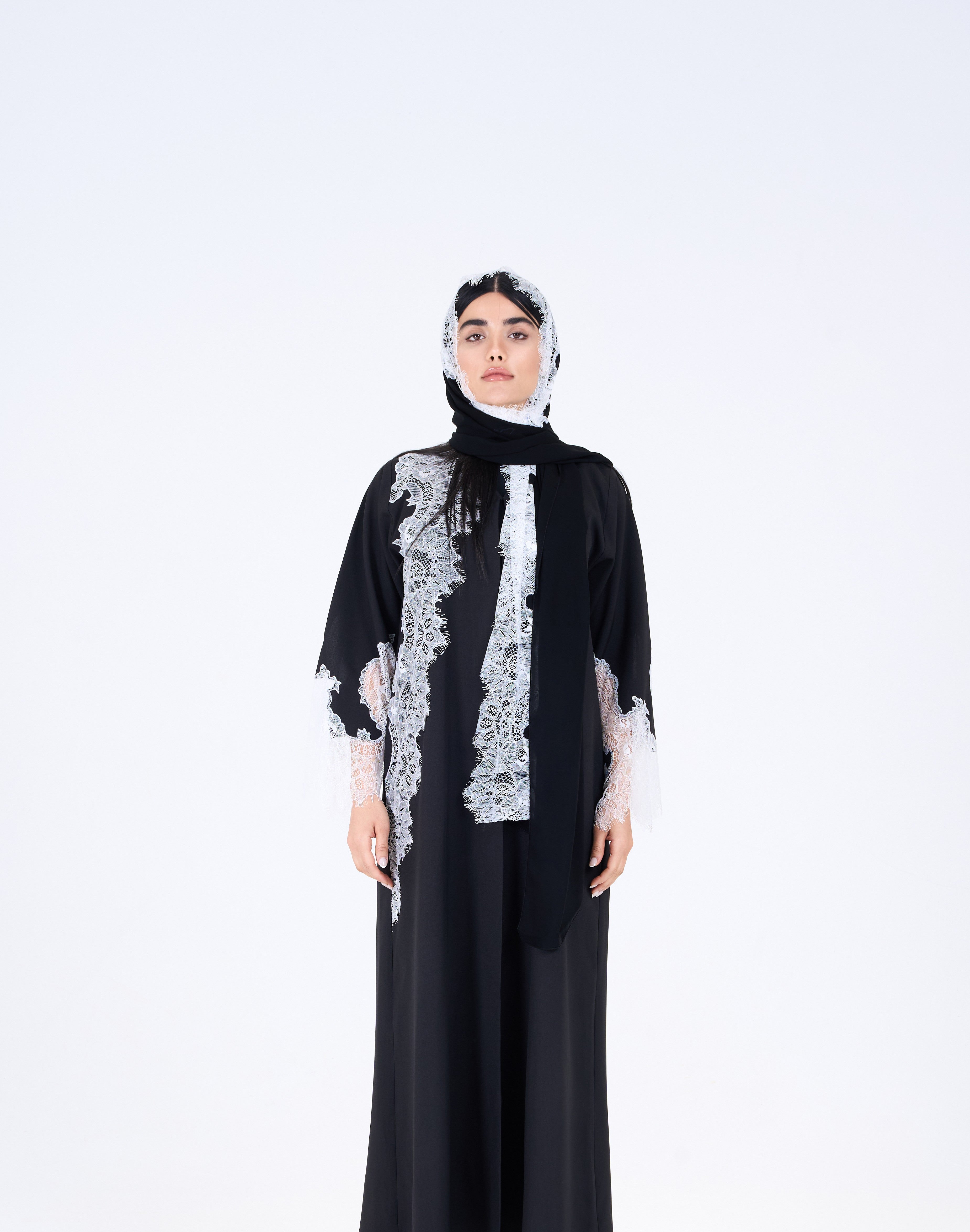 Élan Amira Abaya