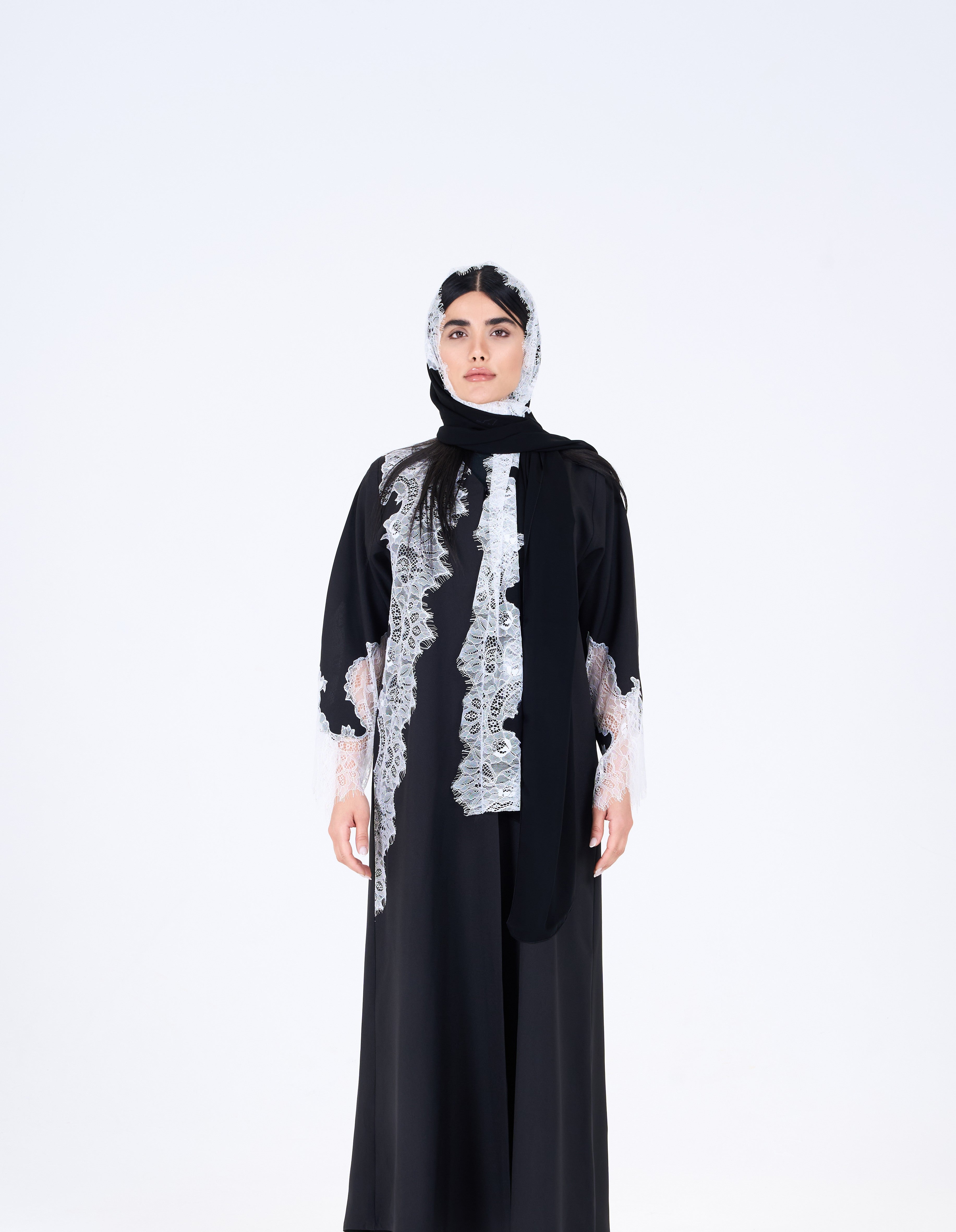 Élan Amira Abaya