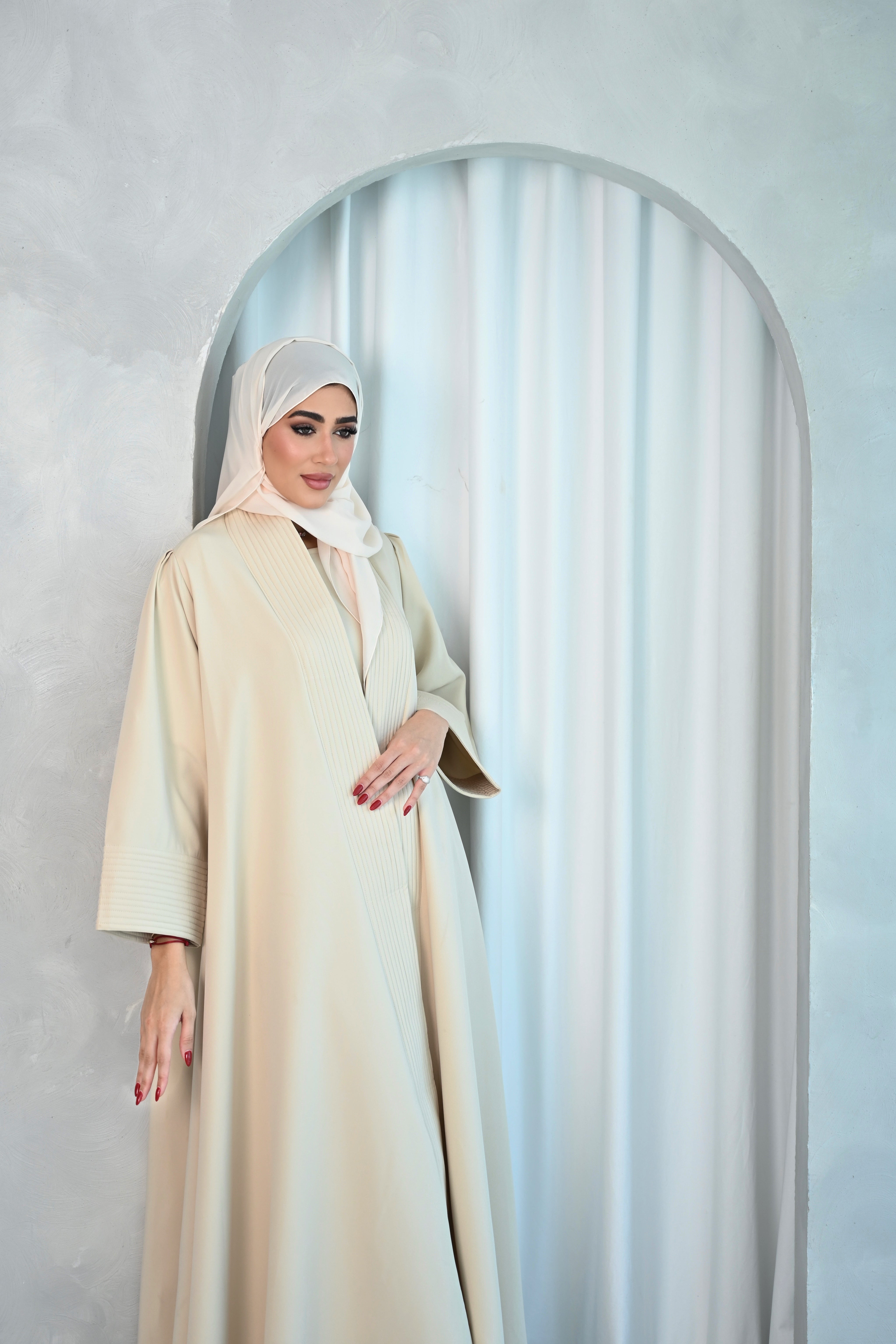 Lina Ivory Abaya