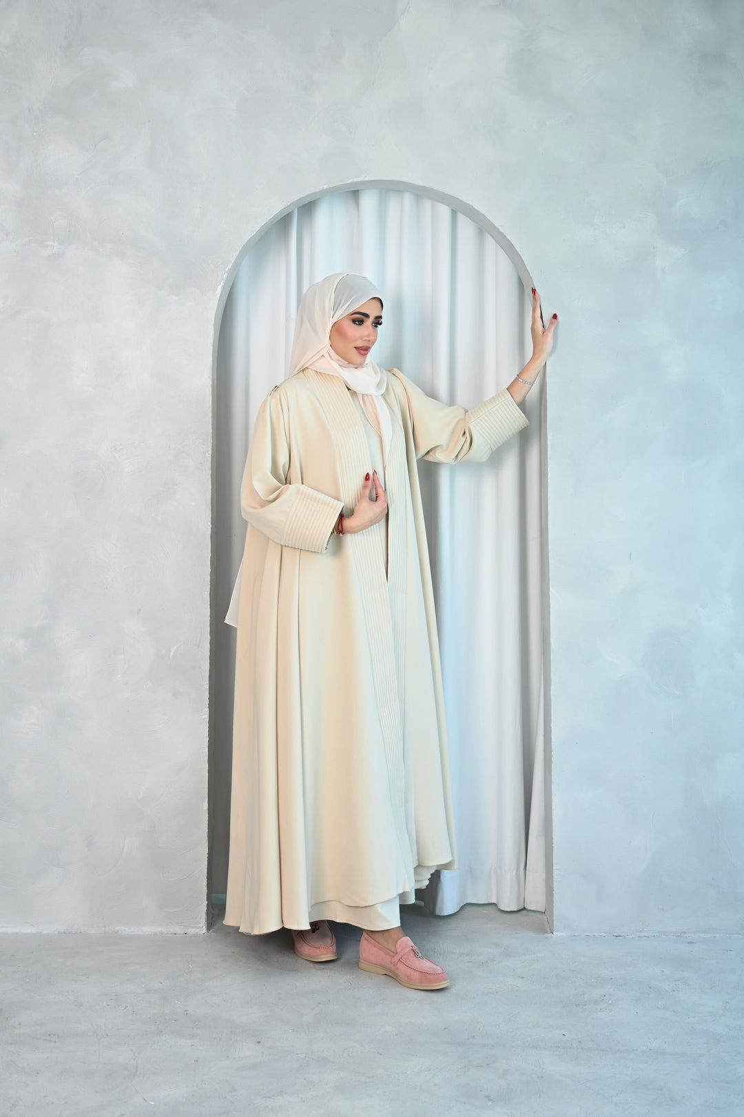 Elegant Beige Pleated Abaya with Minimalist Charm