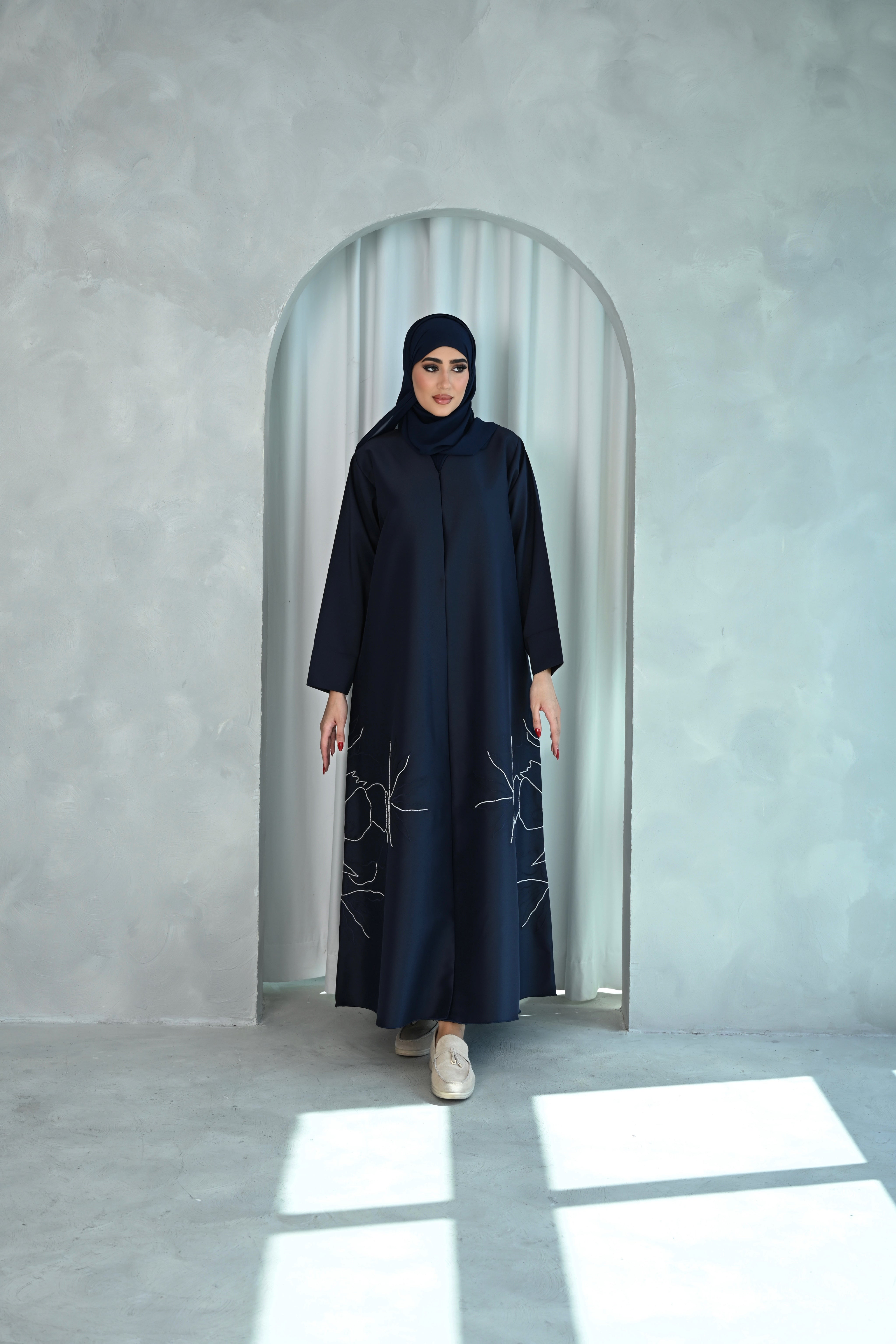 Zahra Al-Layl Abaya