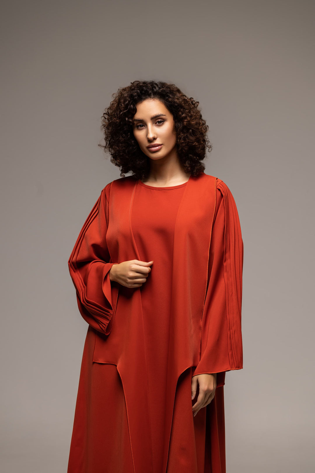 Rustic Sienna Flowing Abaya with Elegant Simplicity