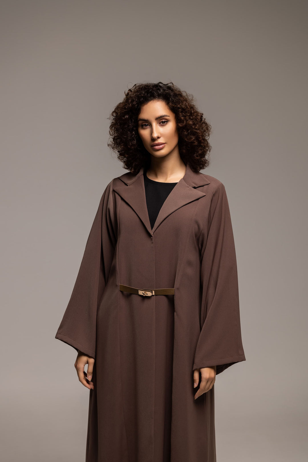 Modern Elegance: The Sleek Belted Cocoa Abaya