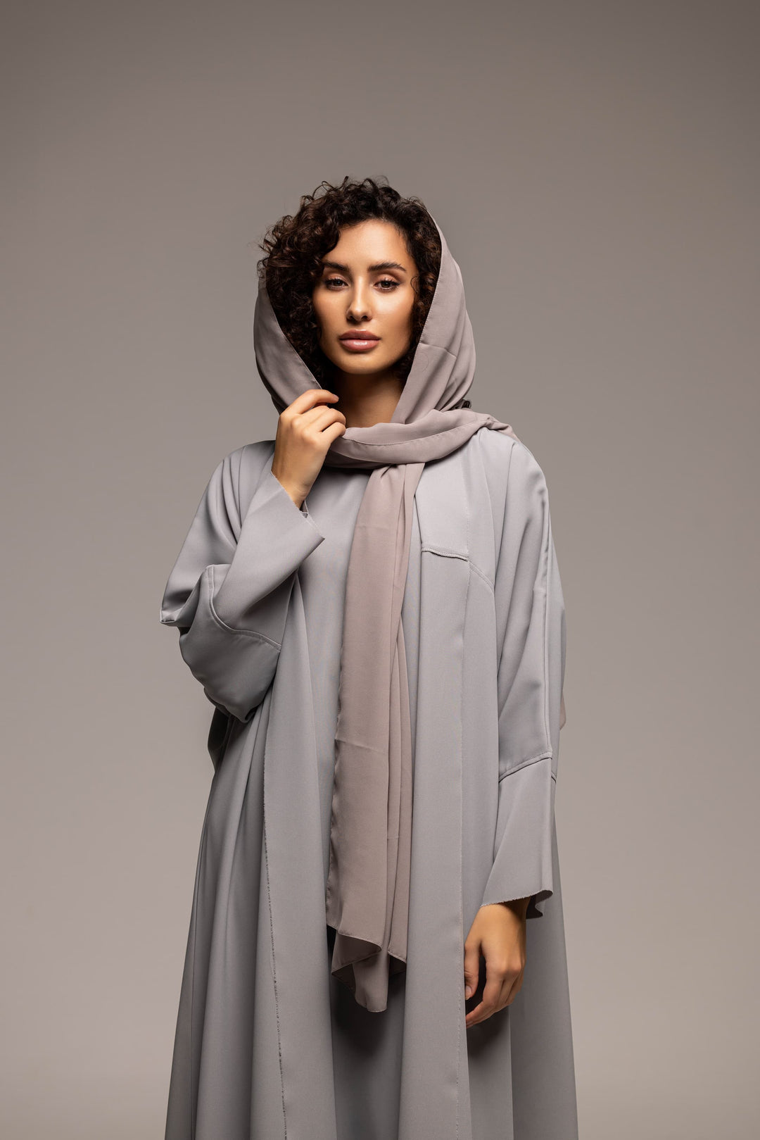 Subtle Opulence: The Lavish Whisper Abaya