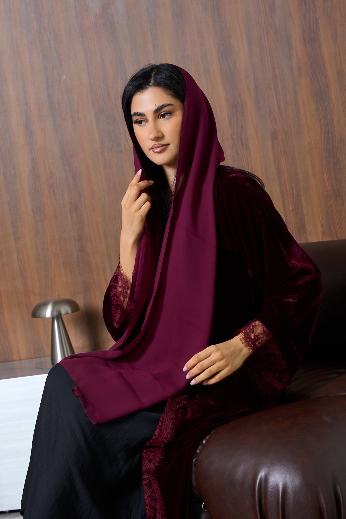 Amani Garnet Abaya