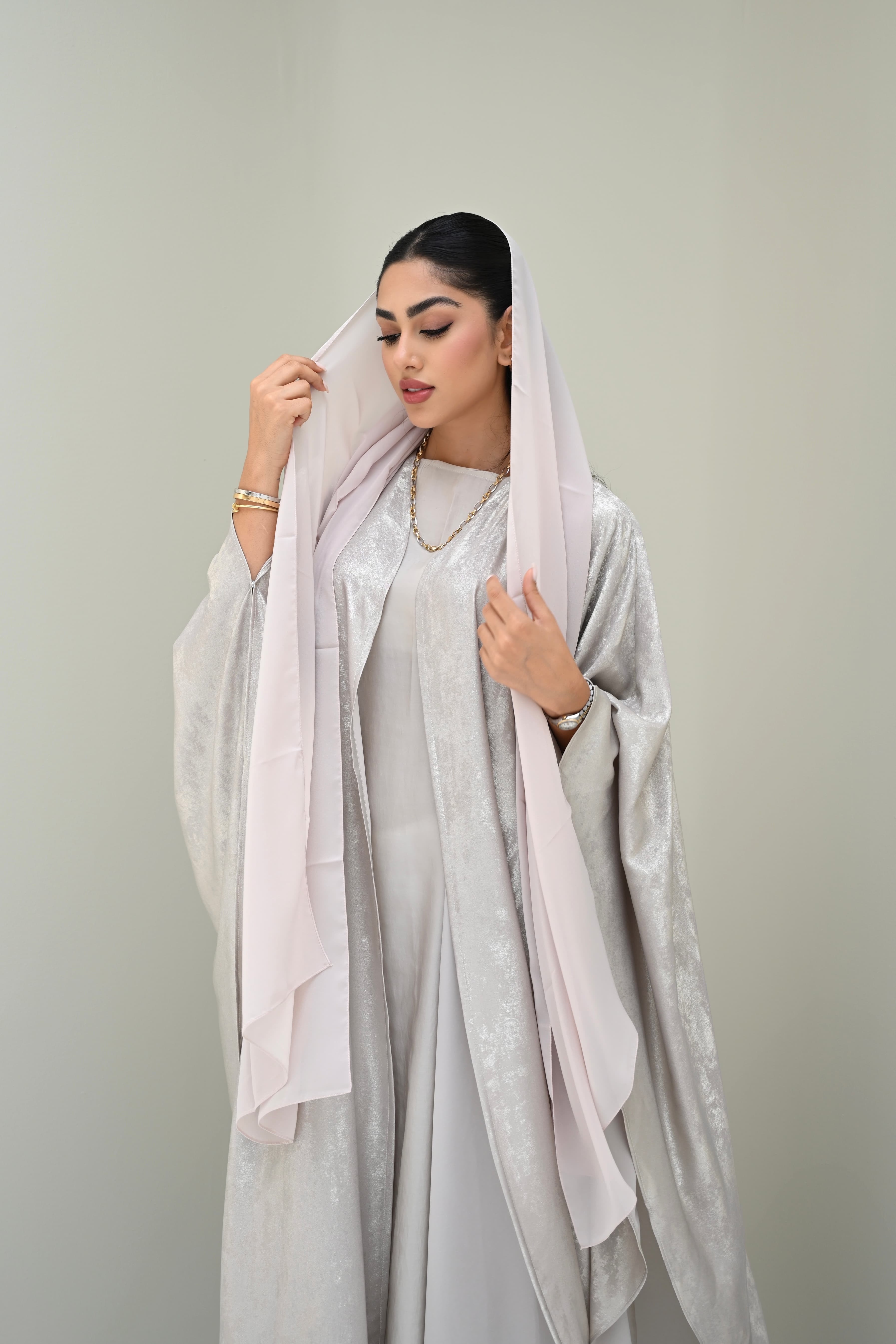 Lunae/Set Abaya